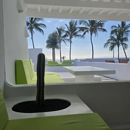 Blancas Apart Otel Puerto del Carmen (Lanzarote)